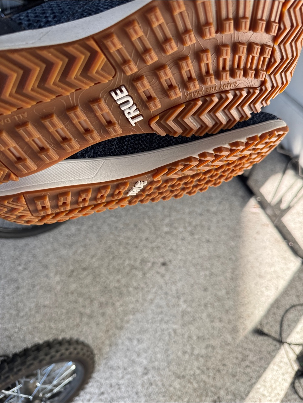 Men’s True Golf shoes